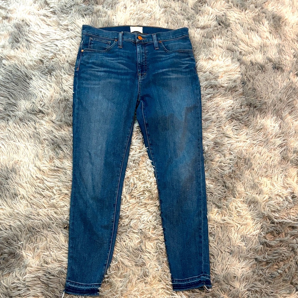 Caslon Size 30/10 Medium Blue Ankle Jeans
